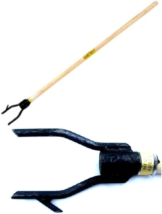 Leggett's Trapper's Helper Animal Handling Trap / Stake Grabber Stick