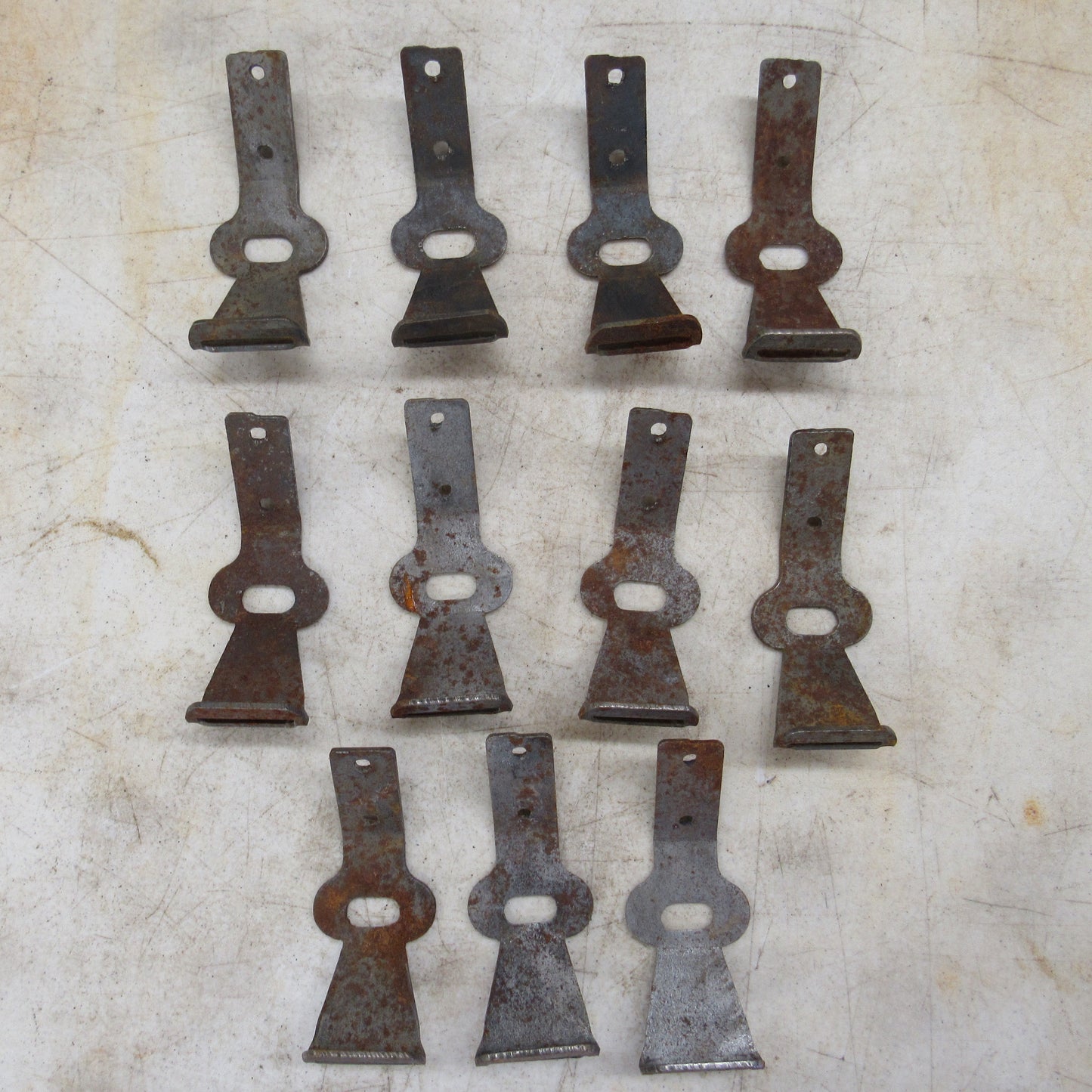 11 Used FB Dog Proof Trap Stabilizers