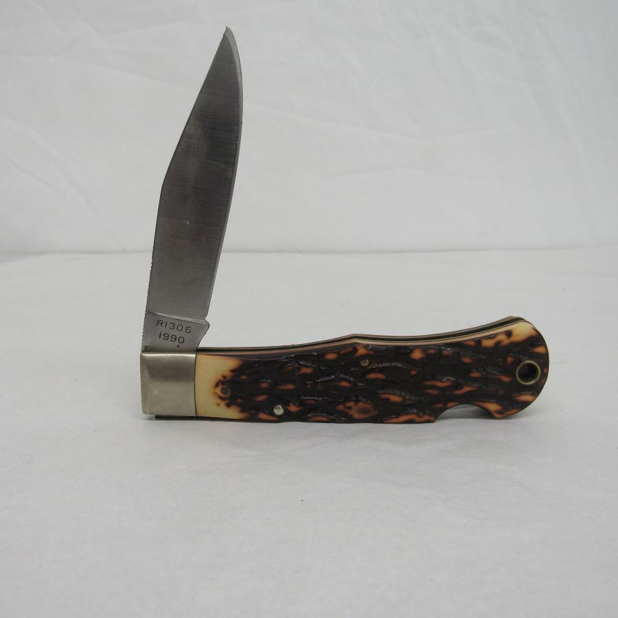 Used 990 Remington UMC "The Tracker" Lock back Bullet Knife (Model R1306)
