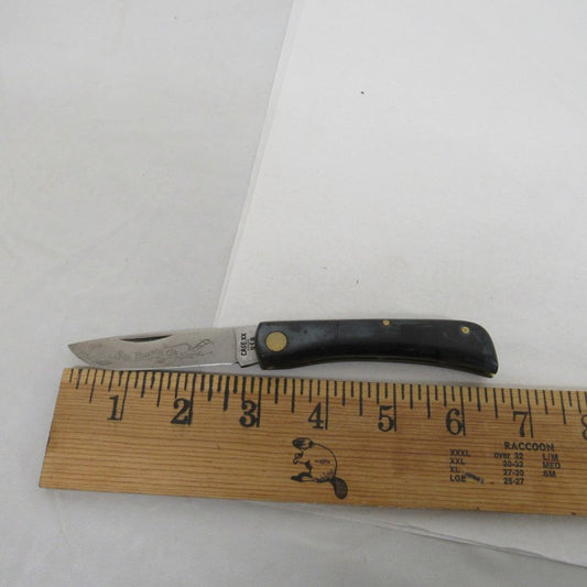 Used W.R. Case & Sons Cutlery Co. Sod Buster Jr. (Pattern 2137) with a smooth black synthetic handle.
