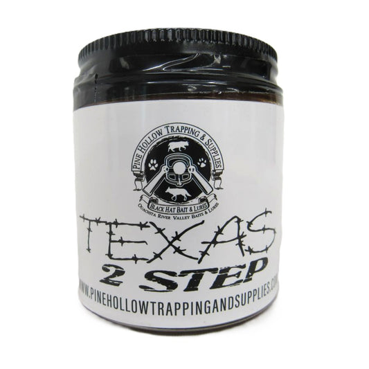 Texas 2 Step Predator / Coyote Lure Pine Hollow