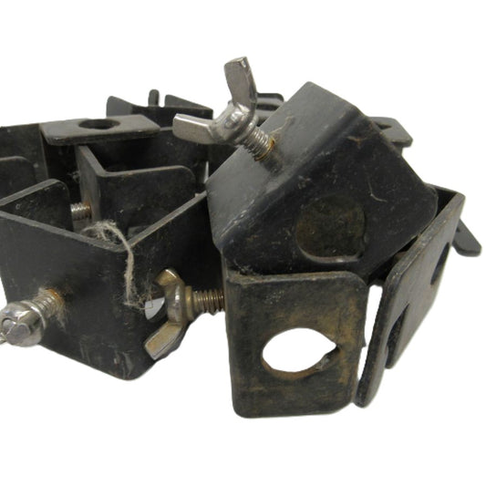 12 Hangman Brackets GENTLY USED Barkers Trapping Supplies