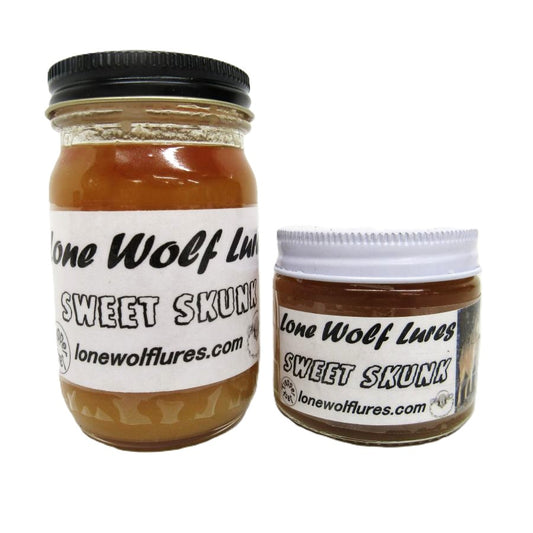 Sweet Skunk Bobcat Coyote Fox Lure Lone Wolf Lures ADC